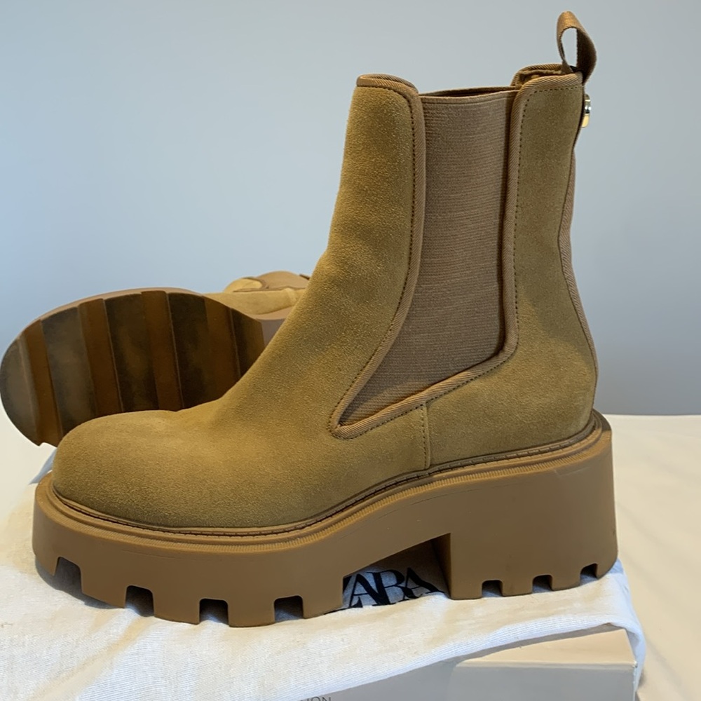 50% OFF Zara Camel Ankle Boots (Tan/Light Brown)